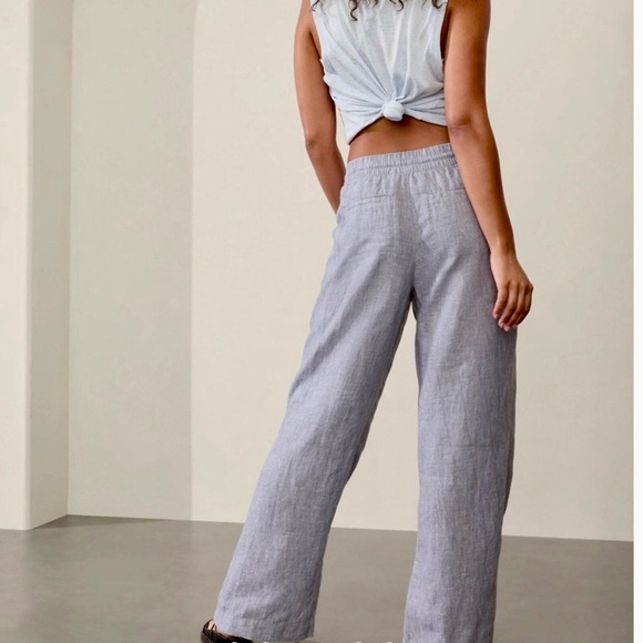 Athleta Retreat 100% Linen Wide Leg Pant Chambray Blue Pants, Large (12) - Picture 2 of 15